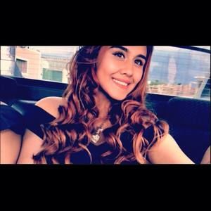 Meet your Posher, Christy